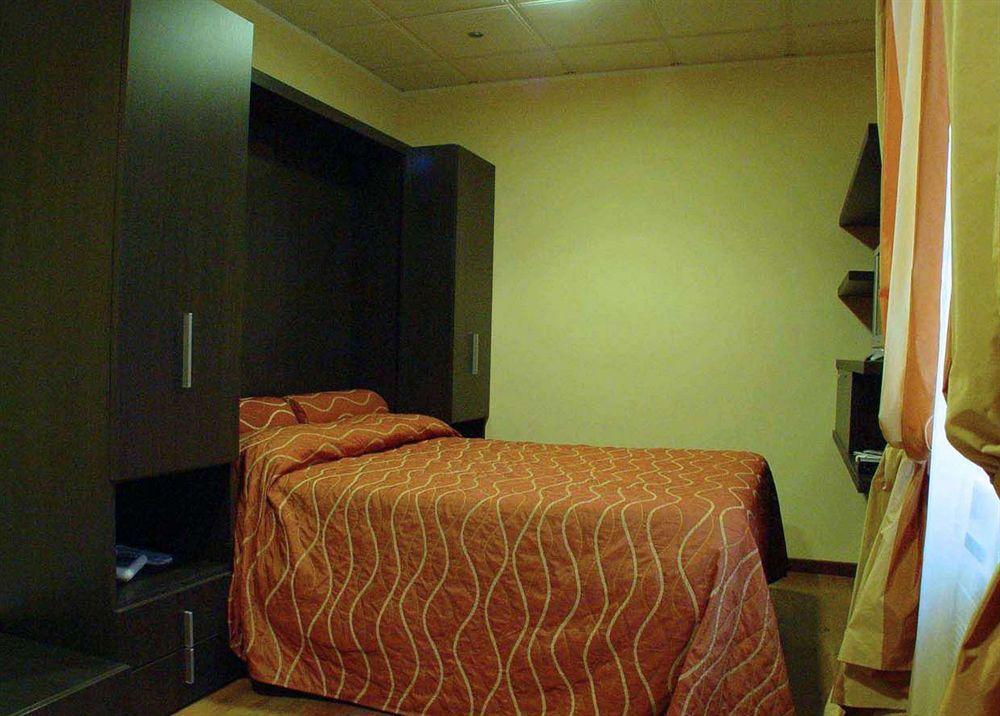 Hotel Iris Gênes Extérieur photo